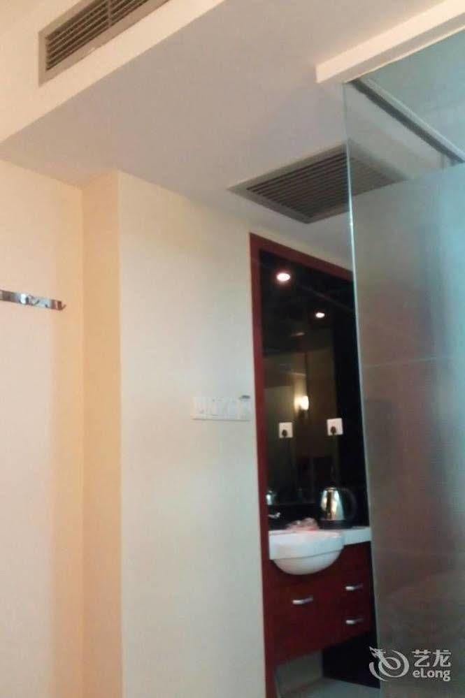 เซี่ยงไฮ้ ยู่หาง โฮเต็ล Hotel ภายนอก รูปภาพ