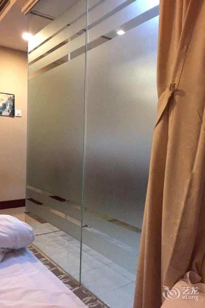 เซี่ยงไฮ้ ยู่หาง โฮเต็ล Hotel ภายนอก รูปภาพ